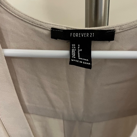 Romper - Picture 2 of 2